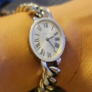 Westclox Vintage Womens Silver Chain Watch